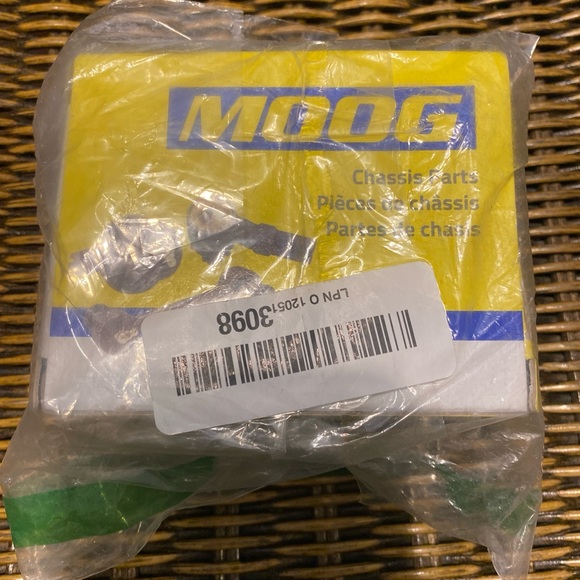 K80936 Moog Suspension Control Arm Shock Absorbing Bushing Kit NIB Chassis Parts - Picture 3 of 5